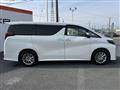 2020 Toyota Alphard Hybrid