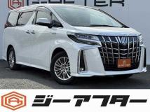 2020 Toyota Alphard Hybrid