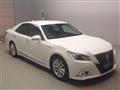 2014 Toyota Crown Hybrid