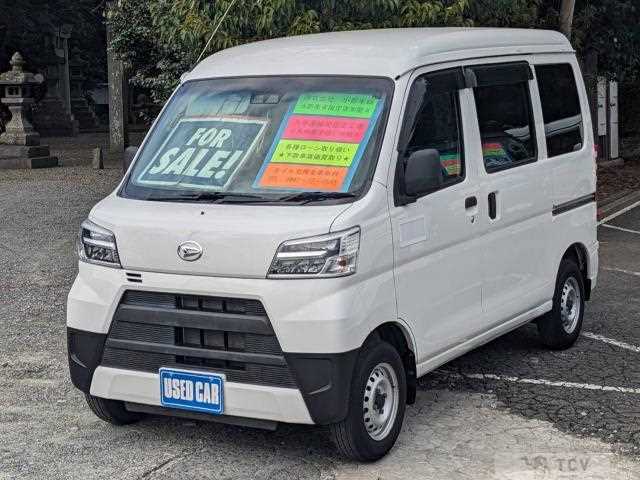 2022 Daihatsu Hijet Cargo