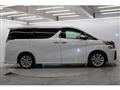 2015 Toyota Vellfire