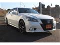 2014 Toyota Crown Hybrid