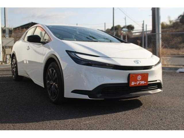 Toyota Prius 2025 — миниатюра 2
