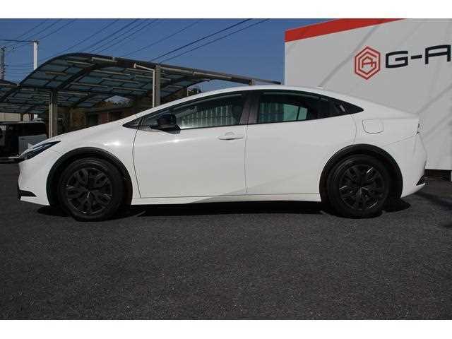 Toyota Prius 2025 — миниатюра 10