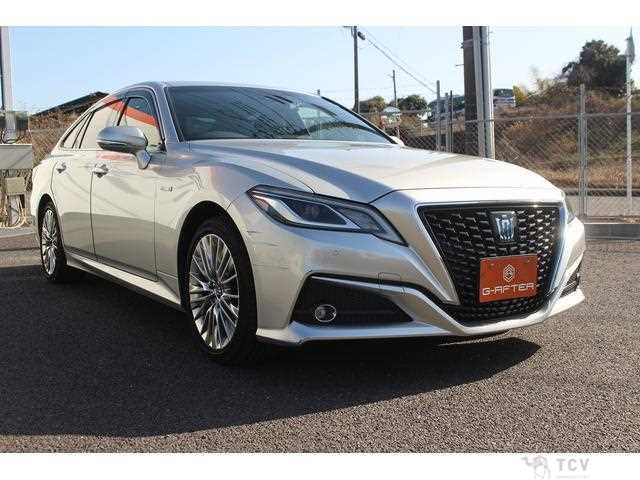 2020 Toyota Crown Hybrid