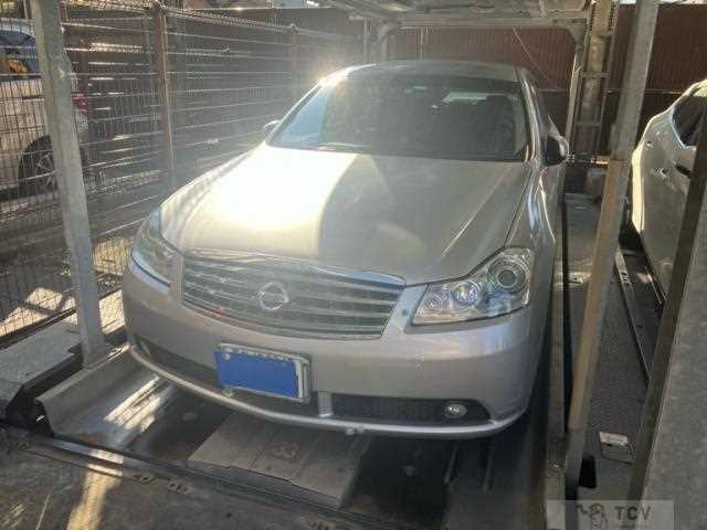 2005 Nissan Fuga