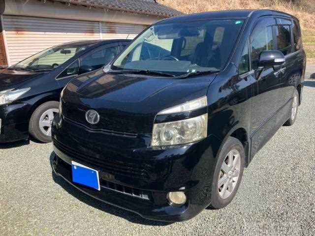 2007 Toyota Voxy