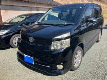 2007 Toyota Voxy