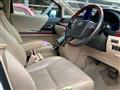 2010 Toyota Alphard G