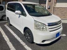 2008 Toyota Noah