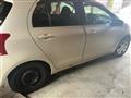 2005 Toyota Vitz
