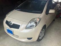 2005 Toyota Vitz