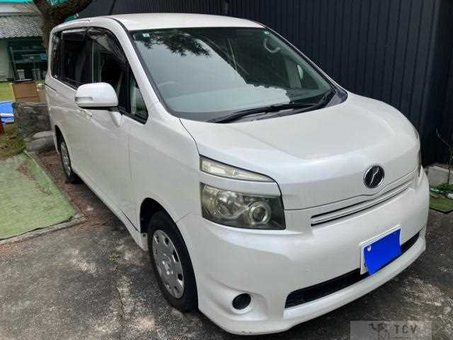 2009 Toyota Voxy