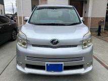 2009 Toyota Voxy
