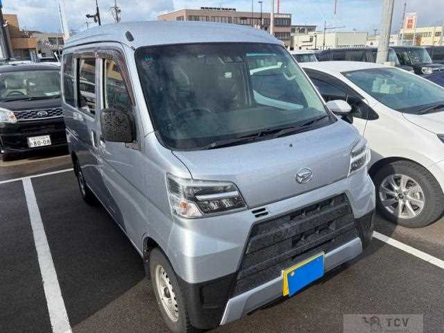 2020 Daihatsu Hijet Cargo