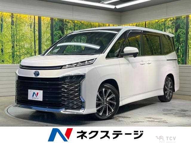 2023 Toyota Voxy