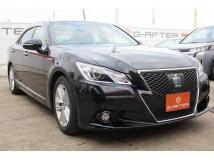 2013 Toyota Crown Hybrid