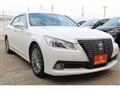 2014 Toyota Crown Hybrid
