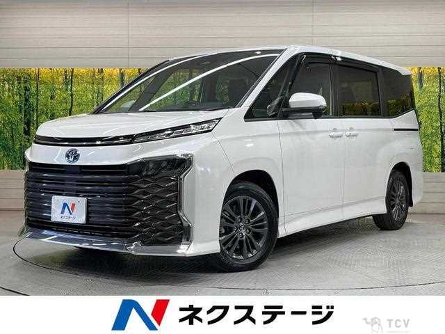 2023 Toyota Voxy