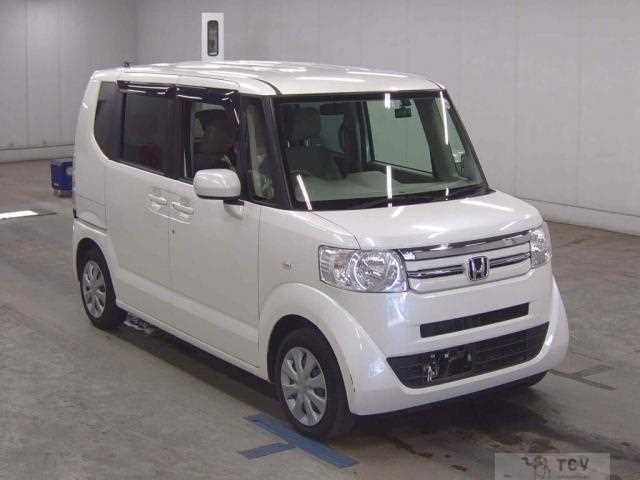 2017 Honda N BOX