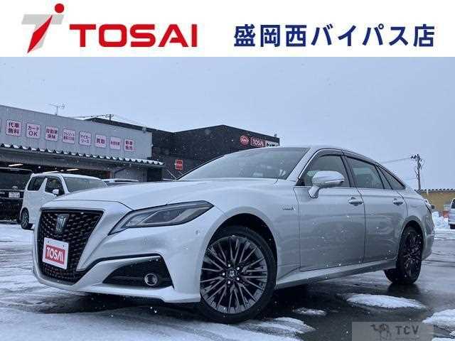 2020 Toyota Crown Hybrid