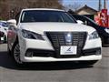 2014 Toyota Crown Hybrid