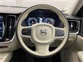 2022 Volvo V60