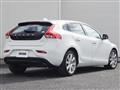 2018 Volvo V40