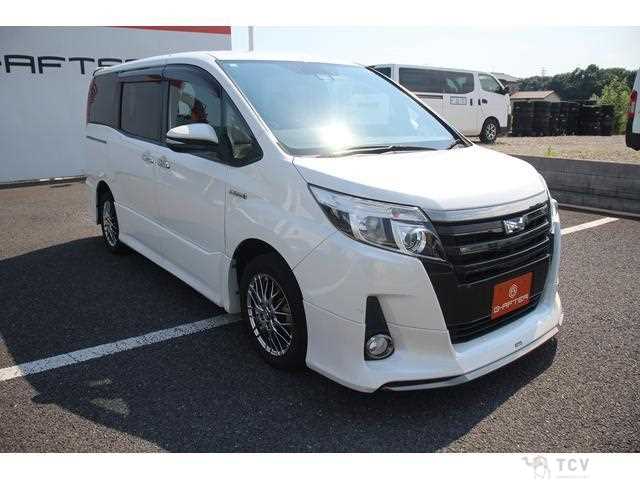 2016 Toyota Noah