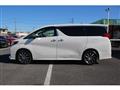 2015 Toyota Alphard Hybrid