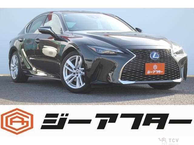 2021 Lexus IS