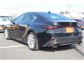2021 Lexus IS