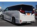 2016 Toyota Alphard Hybrid