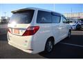 2013 Toyota Alphard Hybrid