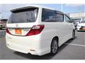 2013 Toyota Alphard G