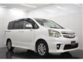 2010 Toyota Noah