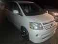 2006 Toyota Noah