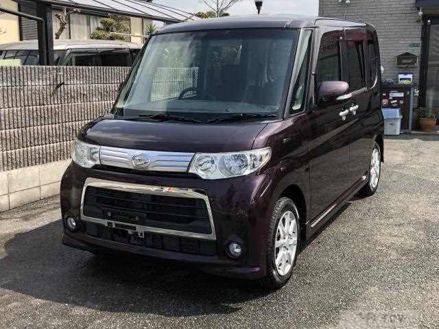 2011 Daihatsu Tanto