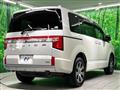 2019 Mitsubishi Delica D5