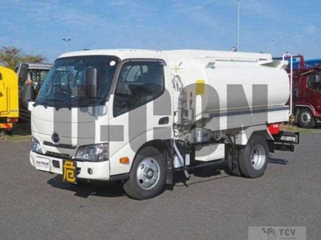 2025 Hino Dutro