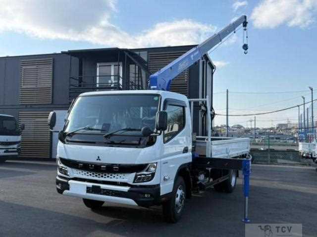 2025 Mitsubishi Fuso Canter