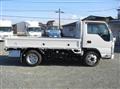 2016 Isuzu Elf Truck