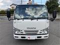 2020 Isuzu Elf Truck