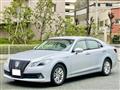 2013 Toyota Crown Hybrid