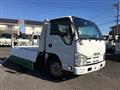 2013 Isuzu Elf Truck