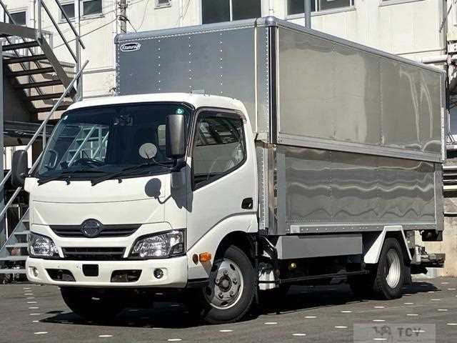 2016 Hino Dutro