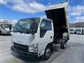 2013 Isuzu Elf Truck