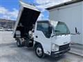 2013 Isuzu Elf Truck