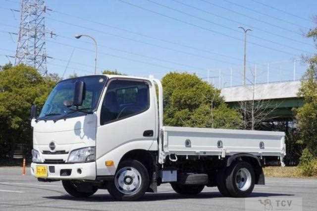 2024 Hino Dutro