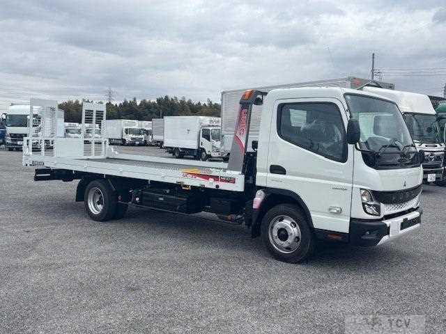 2025 Mitsubishi Fuso Canter